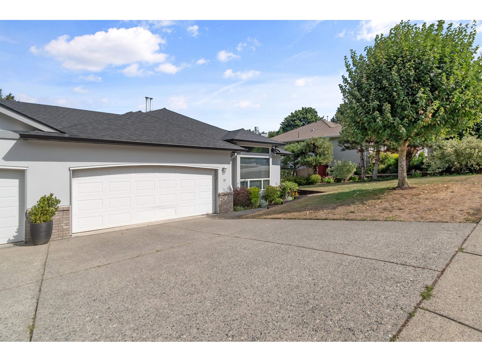 87-3902 Latimer, Abbotsford, BC, V2S 7L5