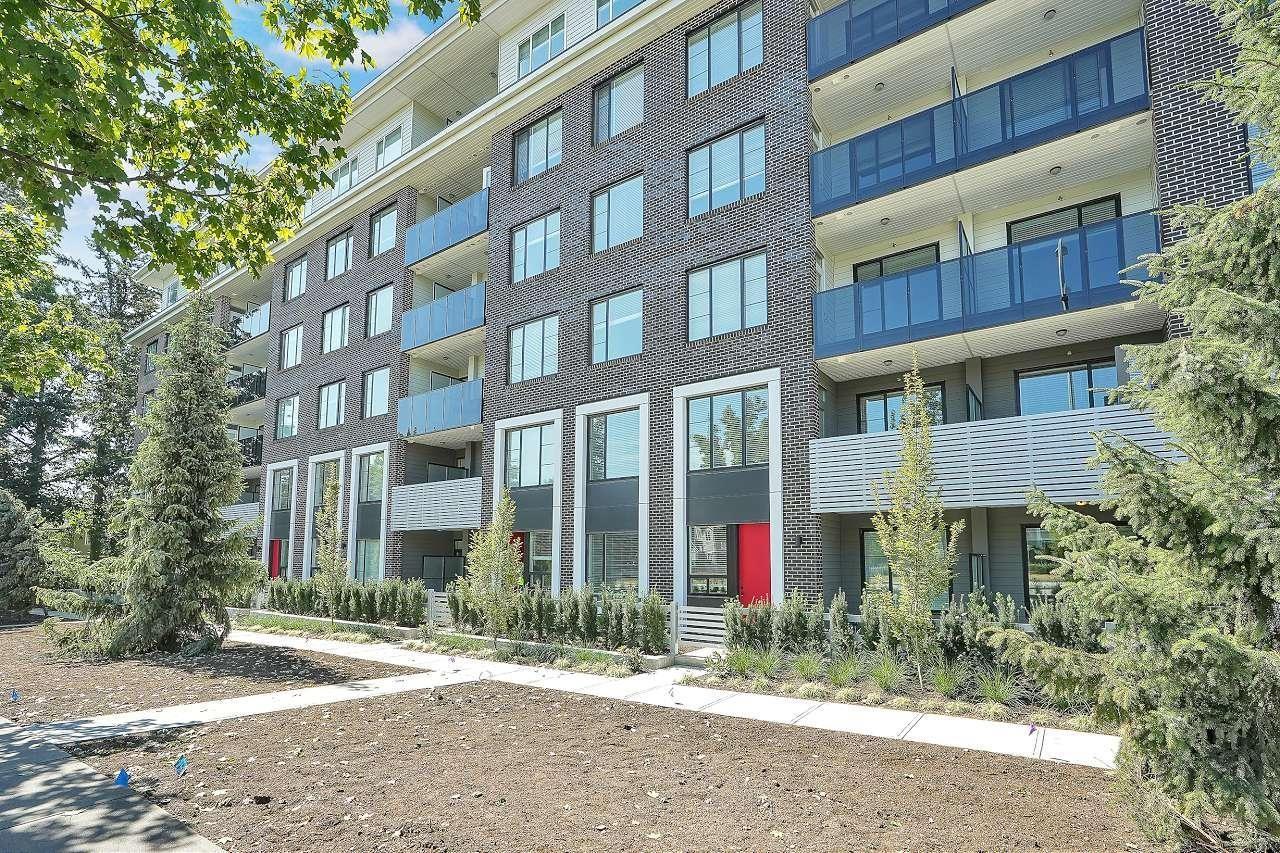 202-15858 Fraser, Surrey, BC, V4N 6X4