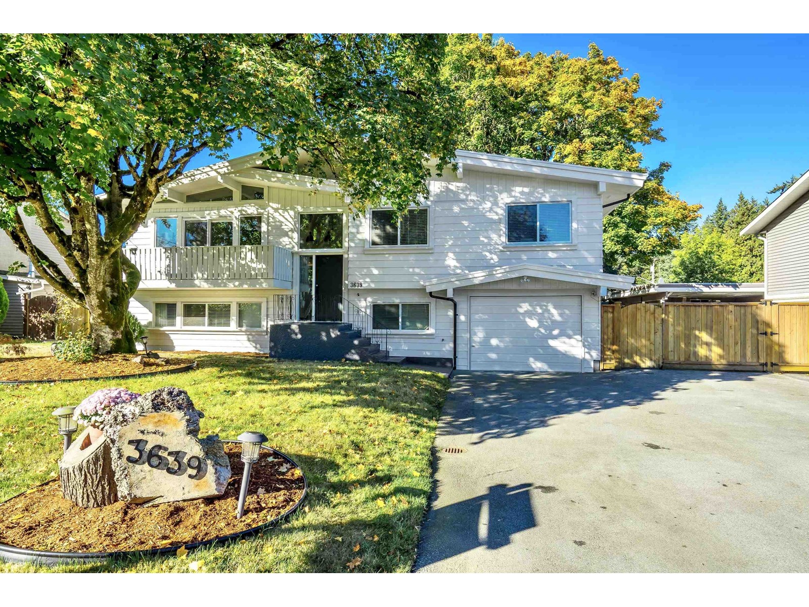3639 197 Street, Langley, BC, V3A 1B2