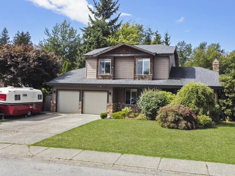10789 Fraserglen Drive, Surrey BC V4N 1S1