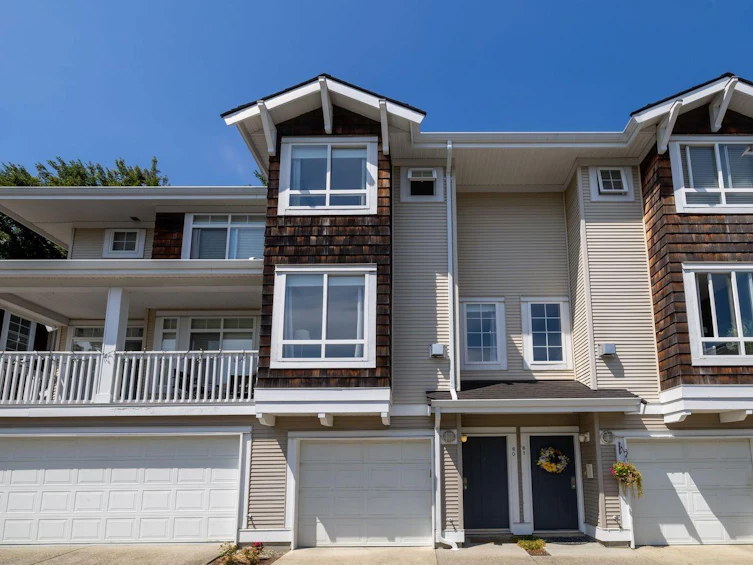 60-15030 58 Avenue, Surrey, BC, V3S 9G3