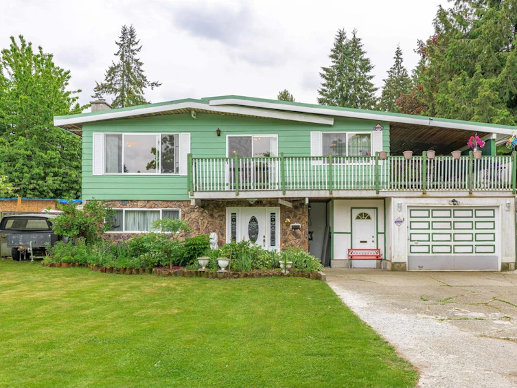 14532 103 Avenue, Surrey, BC, V3R 6A9
