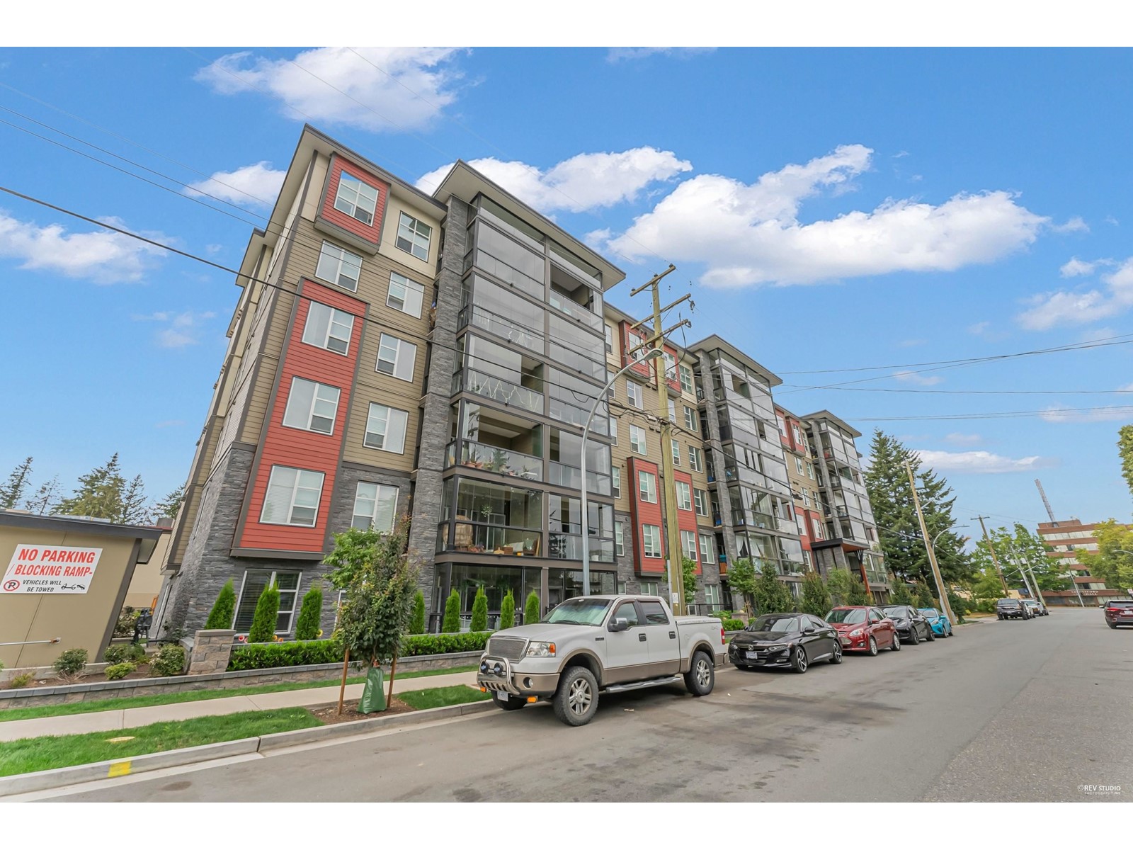 401-2649 James Street, Abbotsford, BC, V2T 3L6