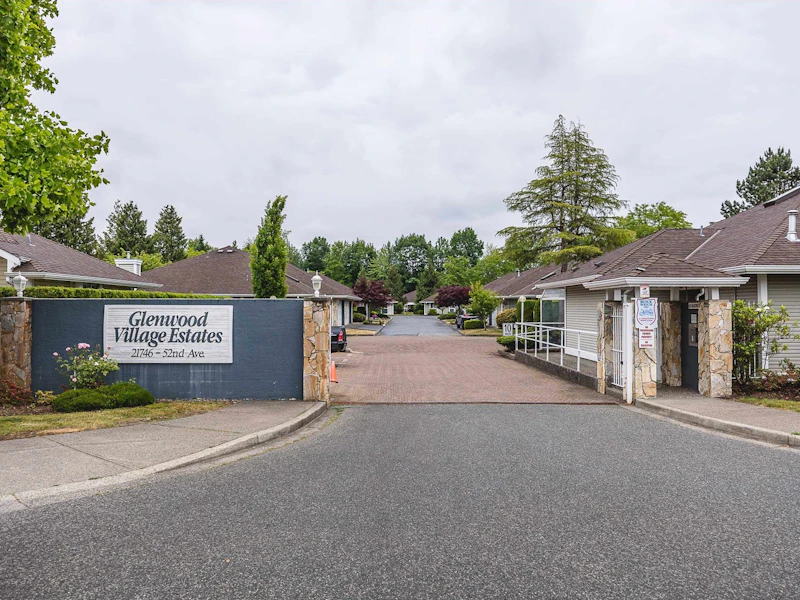 44 - 21746 52nd Avenue, Langley BC V2Y 1L4