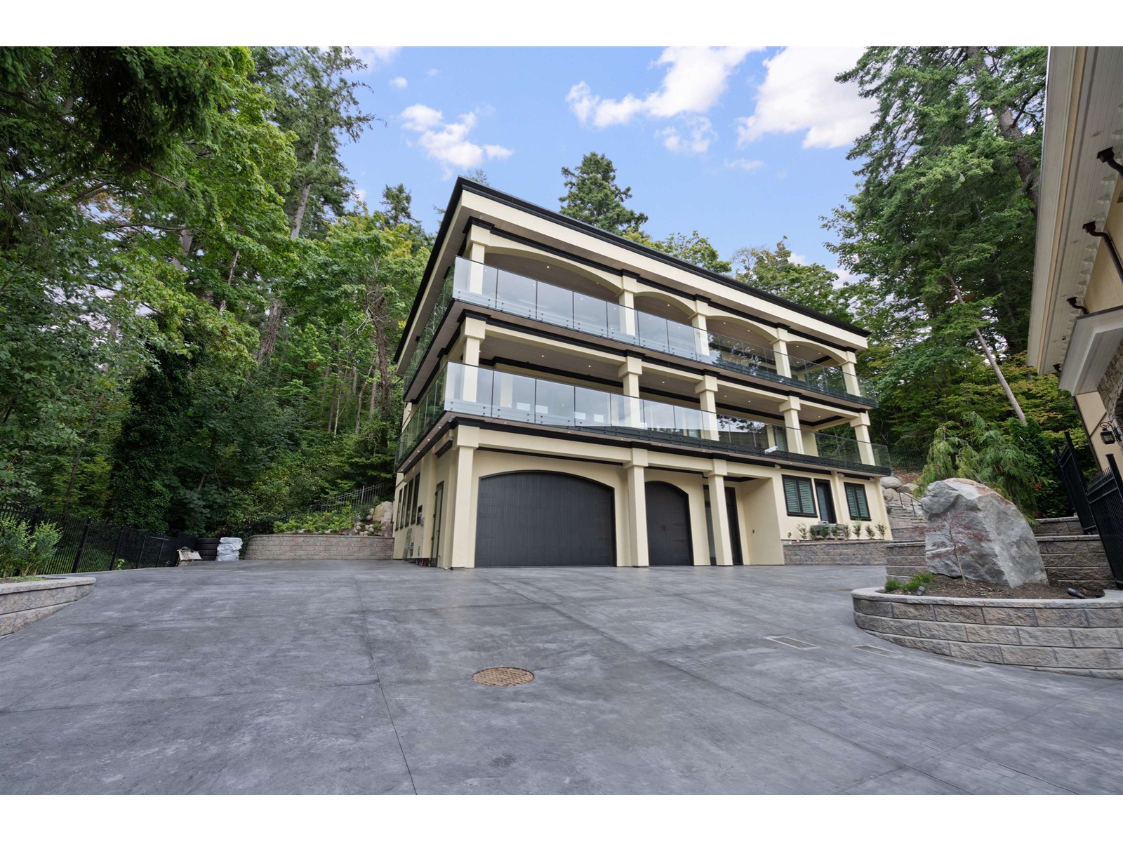 1349 Anderson Street, Surrey, BC, V4B 3P4