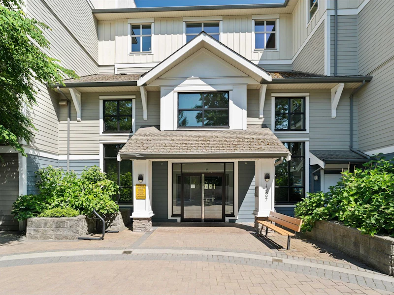 102 - 13897 Fraser Highway, Surrey BC V3T 0G8