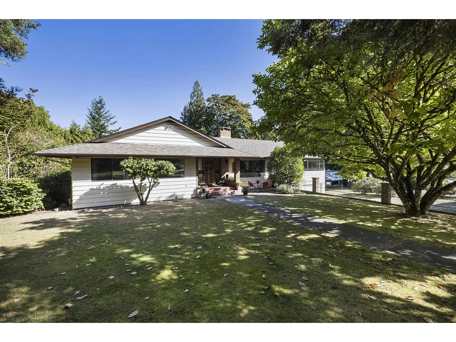 17289 Hillview Place, Surrey, BC, V3Z 0C3