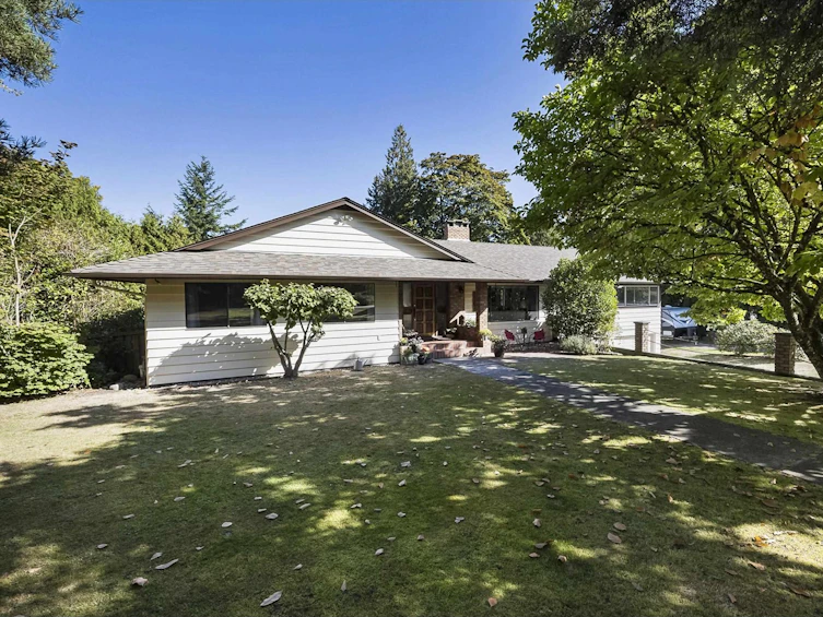 17289 Hillview Place, Surrey, BC, V3Z 0C3