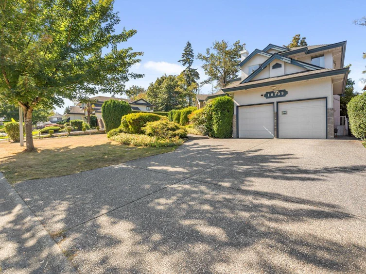 10109 171a Street, Surrey, BC, V4N 3L3