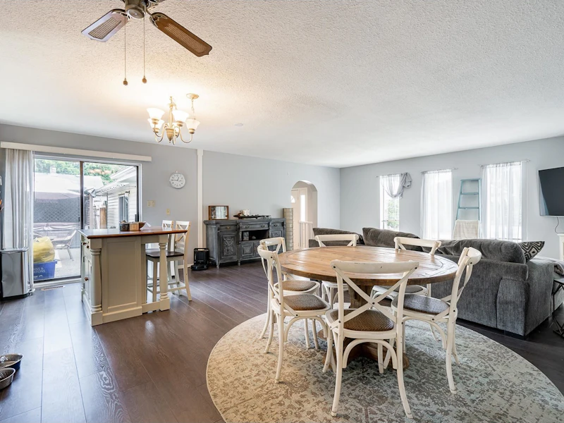 20491 32nd Avenue, Langley BC V2Z 2C8