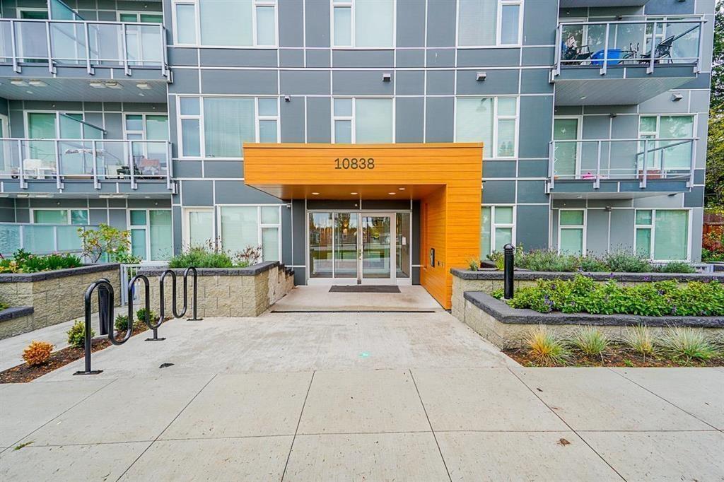 421-10838 Whalley, Surrey, BC, V3R 0G8