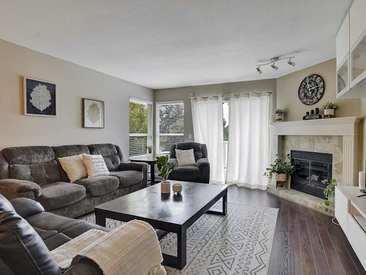 204-16071 82, Surrey, BC, V4N 0N4