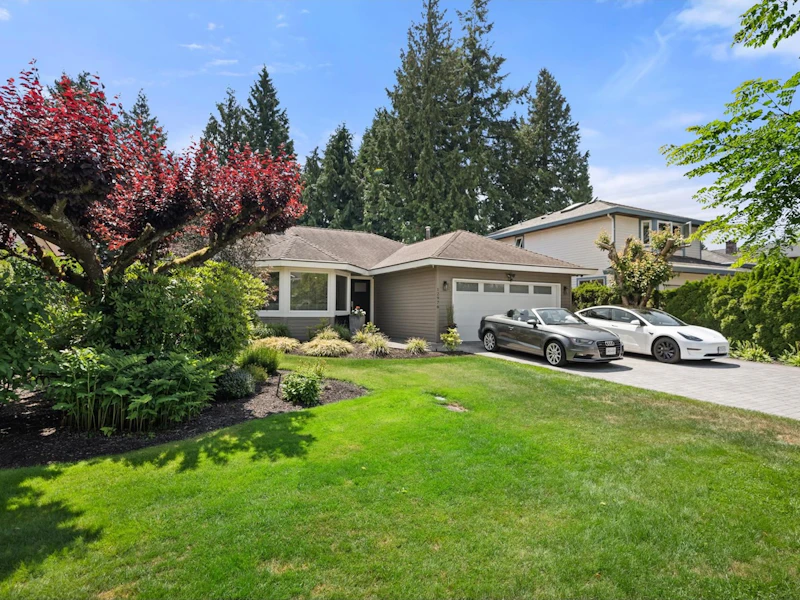 12976 18th Avenue, Surrey BC V4A 7E9
