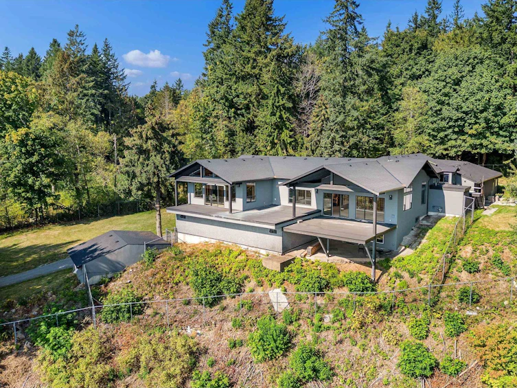 8851 Foulds Street, Mission, BC, V2V 4J3