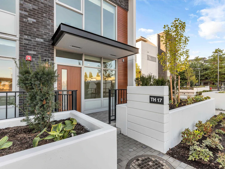 TH17-13428 105, Surrey, BC, V3T 2B2 - 3