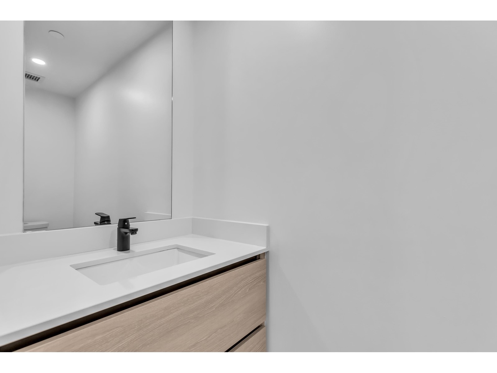 TH17-13428 105, Surrey, BC, V3T 2B2 - 21
