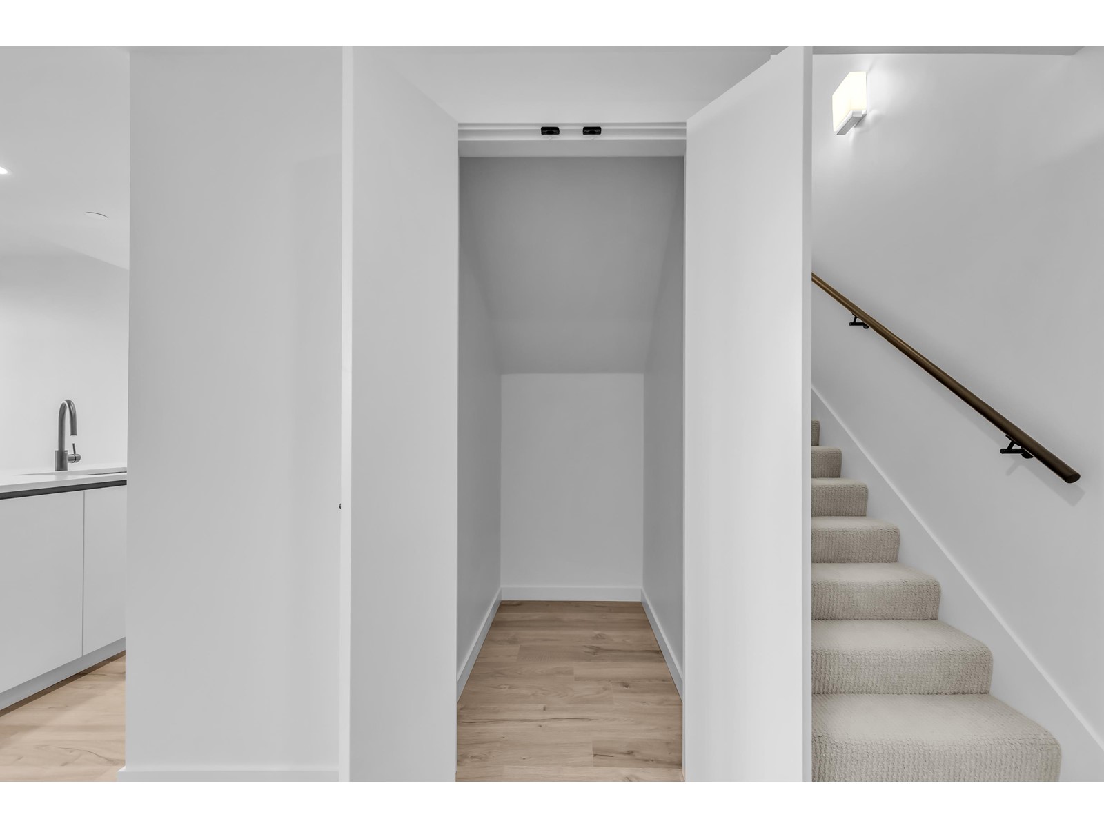 TH17-13428 105, Surrey, BC, V3T 2B2 - 29