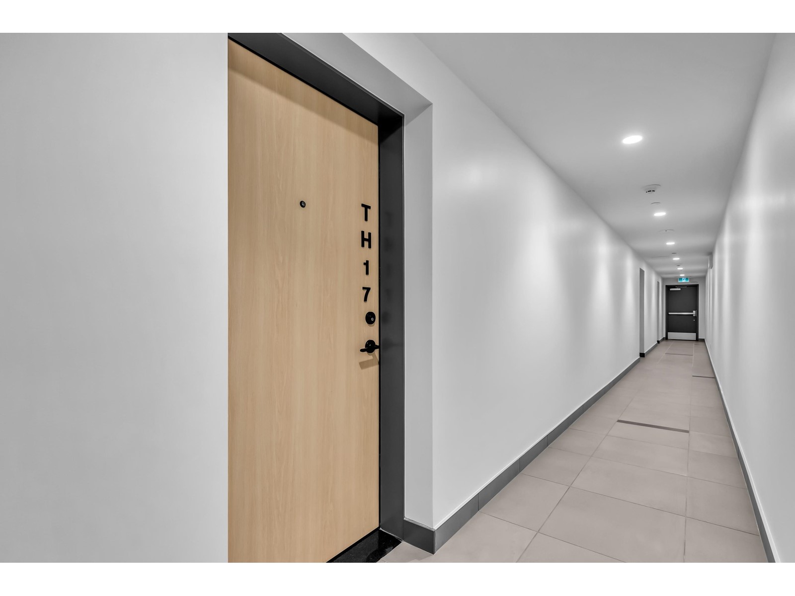 TH17-13428 105, Surrey, BC, V3T 2B2 - 31