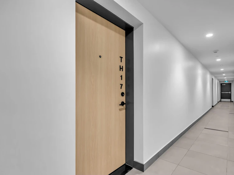TH17-13428 105, Surrey, BC, V3T 2B2 - 31