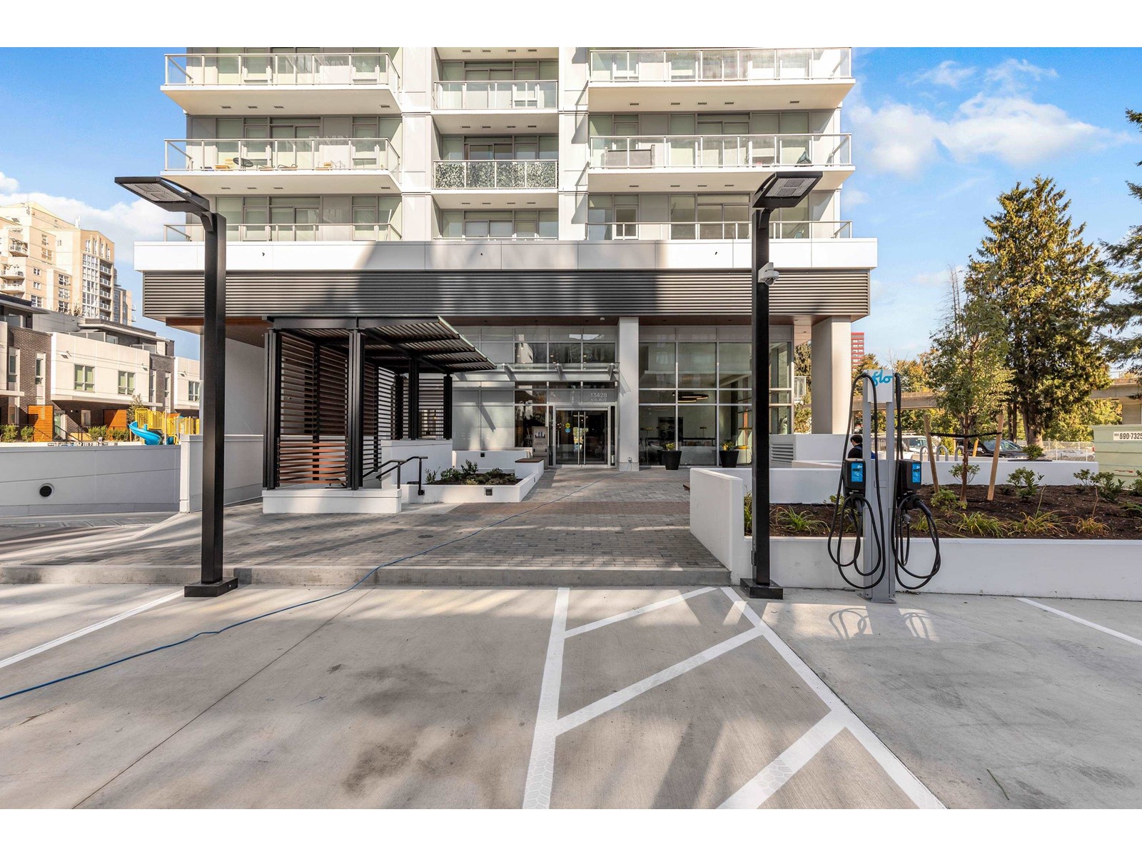 TH17-13428 105, Surrey, BC, V3T 2B2 - 38