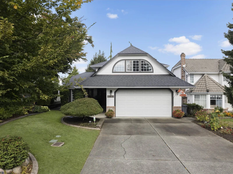 15763 89a Avenue, Surrey BC V4N 2Y6
