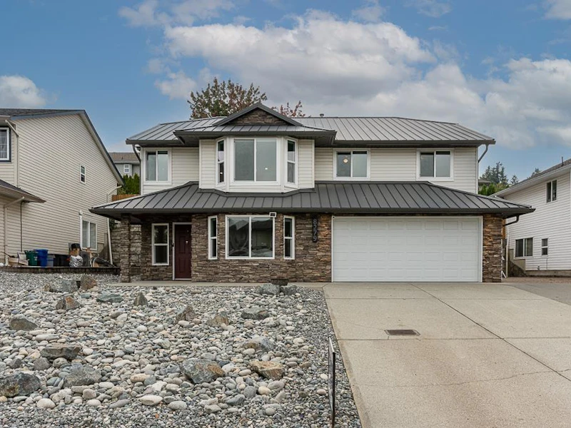 8279 Wharton Place, Mission BC V2V 7A4