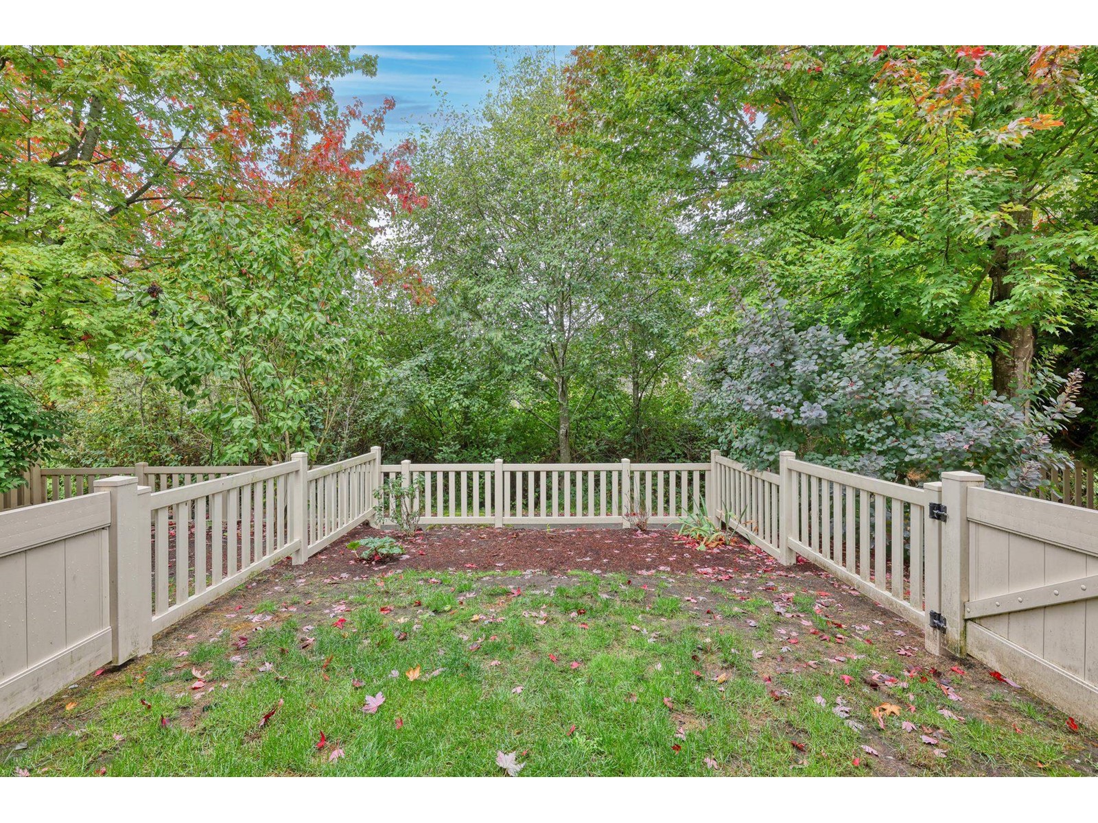 44-15155 62a, Surrey, BC, V3S 8A6
