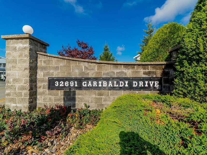 140 - 32691 Garibaldi Drive, Abbotsford BC V2T 5T7