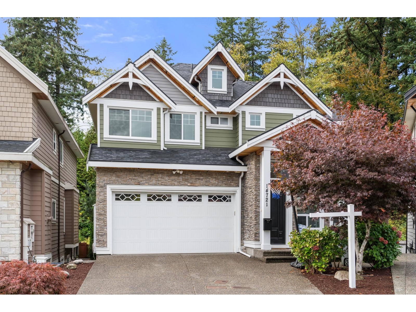 14721 34a Avenue, Surrey, BC, V4P 0B3