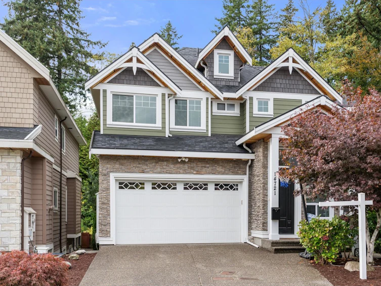 14721 34a Avenue, Surrey, BC, V4P 0B3