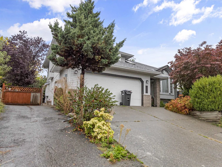 31149 Kingfisher Place, Abbotsford, BC, V2T 5J2
