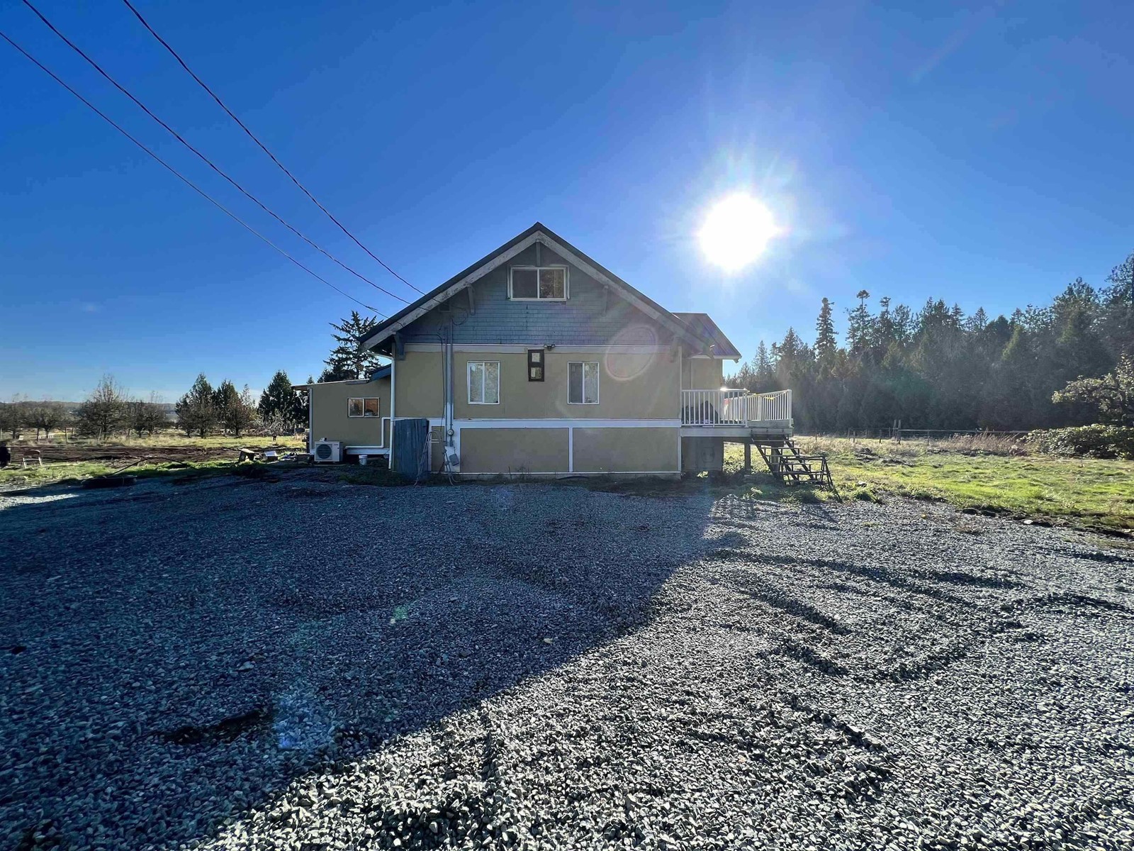 5994 216 Street, Langley, BC, V2Y 2N5