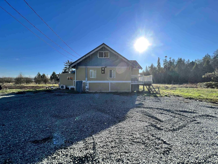 5994 216 Street, Langley, BC, V2Y 2N5