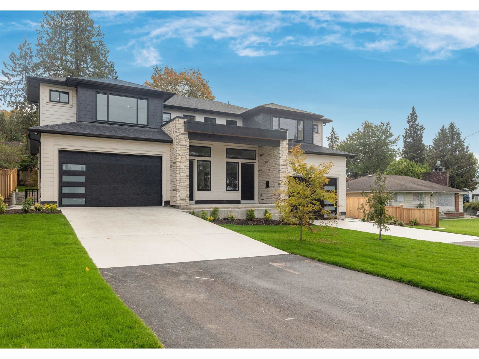 1-10330 Main, Delta, BC, V4C 2P4