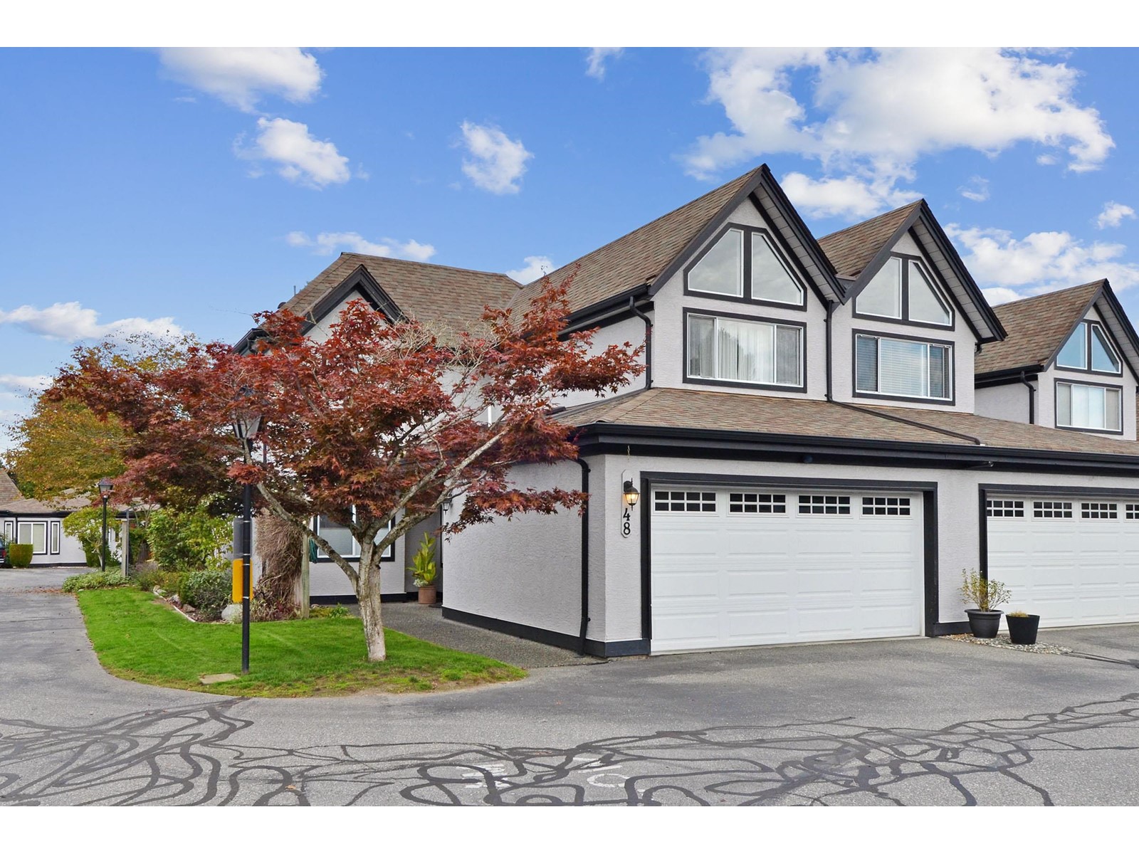 48-8567 164, Surrey, BC, V4N 3K4