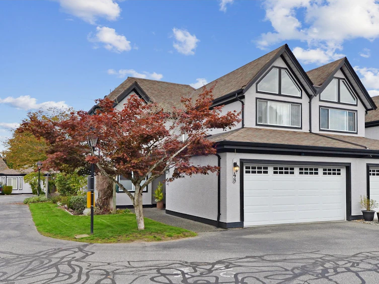 48-8567 164, Surrey, BC, V4N 3K4