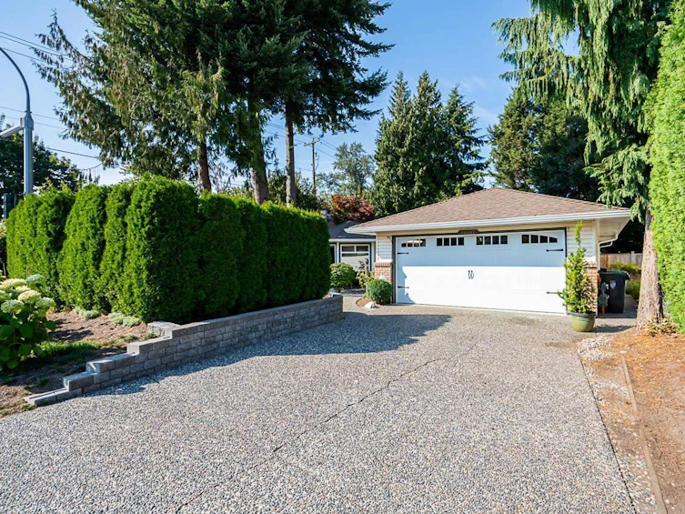 20807 93 Avenue, Langley, BC, V1M 2G6