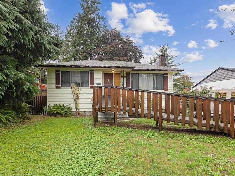 10955 129th Street, Surrey BC V3T 3J1