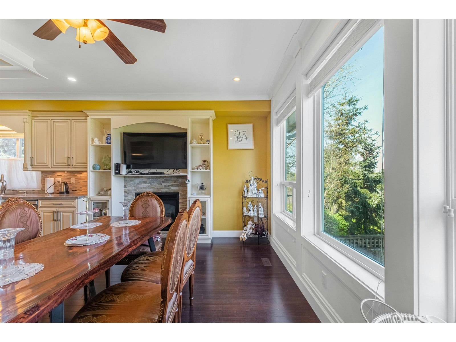 14635 36b Avenue, Surrey, BC, V4P 0E3