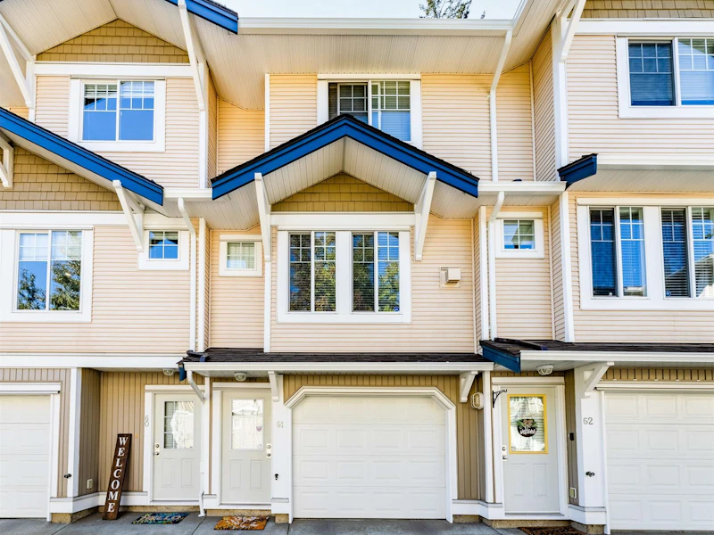 61 - 6533 121st Street, Surrey BC V3W 1M5