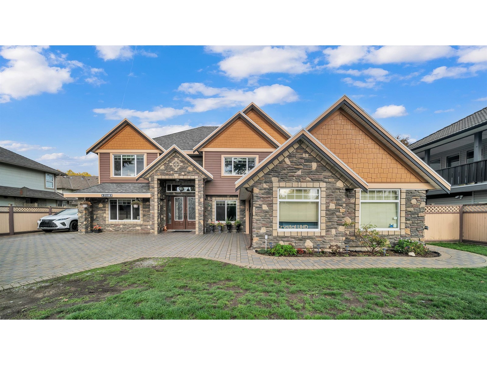 12187 75 Avenue, Surrey, BC, V3W 2S6