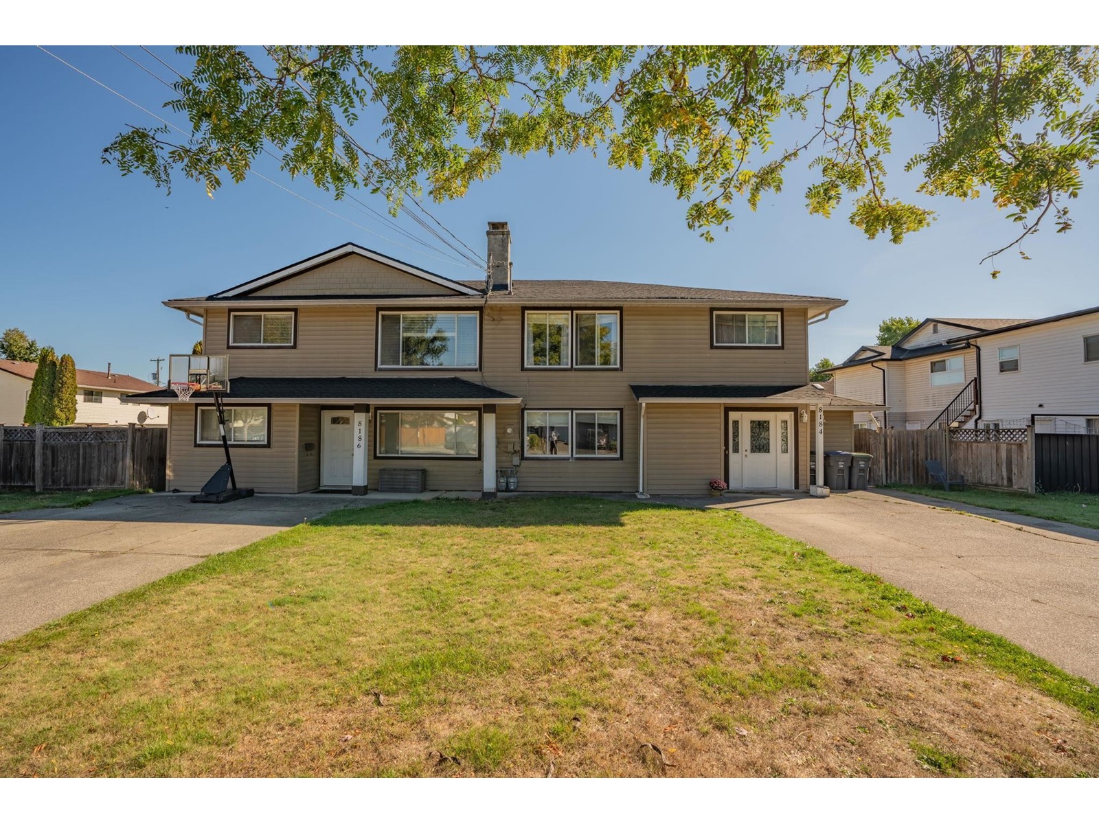 8184-8186 123 Street, Surrey, BC, V3W 8P8