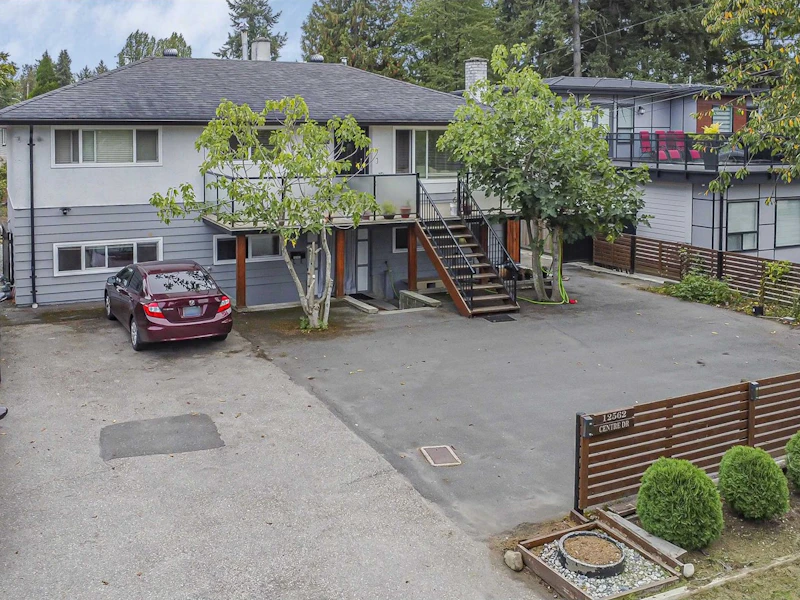 12562 Centre Drive, Surrey BC V3V 3C1