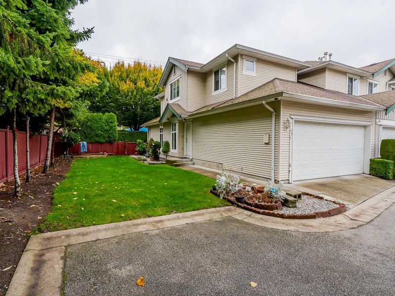 31 - 6747 137th Street, Surrey BC V3W 9C4