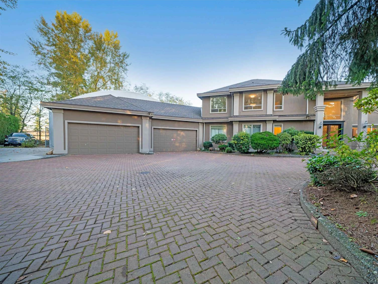 3490 155 Street, Surrey, BC, V3Z 0G4