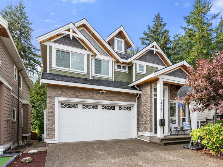 14721 34a Avenue, Surrey, BC, V4P 0B3