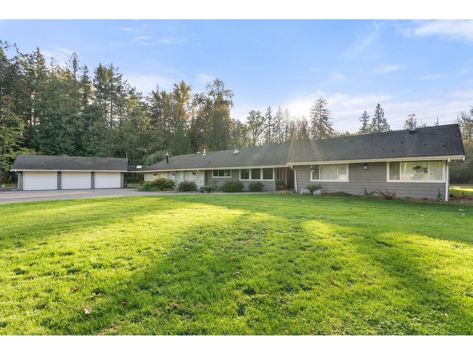 1233 231 Street, Langley, BC, V2Z 2X1