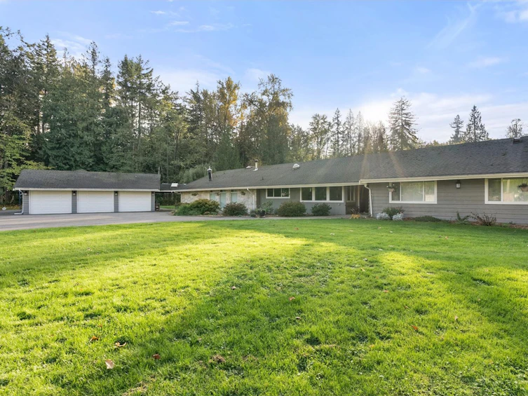 1233 231 Street, Langley, BC, V2Z 2X1