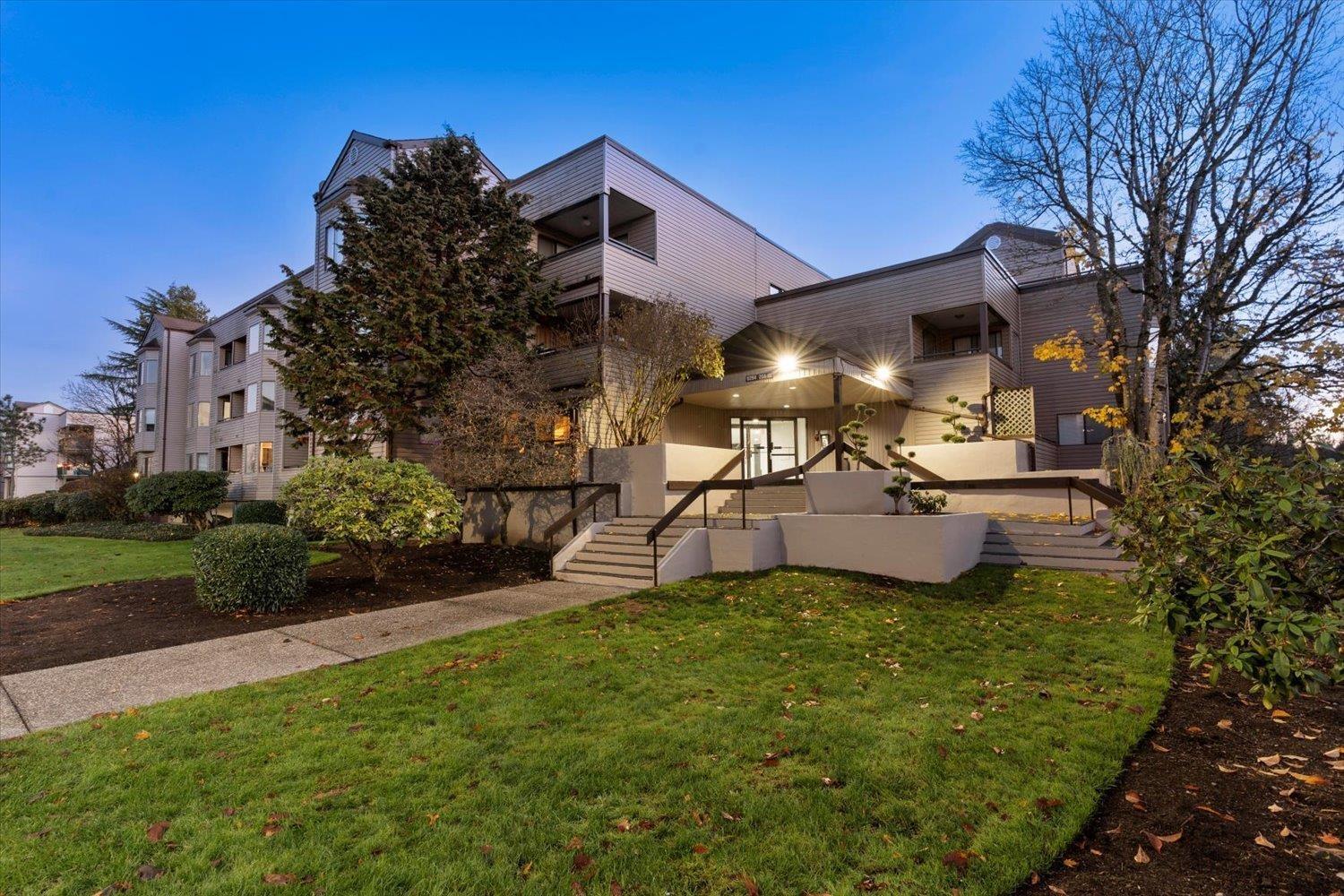 116-5294 204, Langley, BC, V3A 1Z1