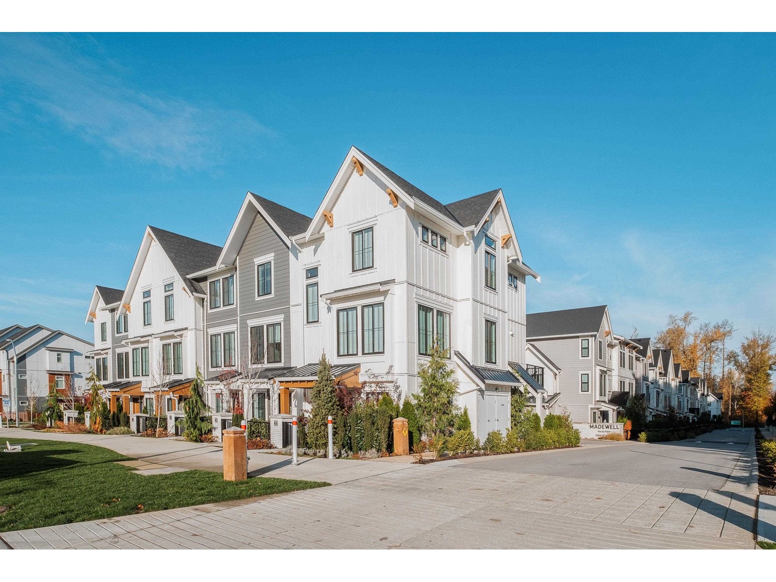 44-20189 84, Langley, BC, V2Y 3P7